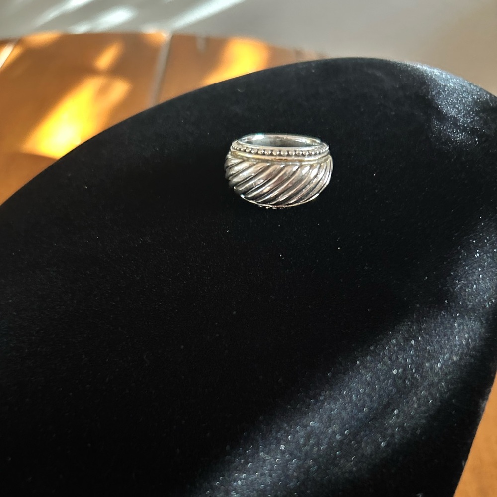 925 Silver ring.